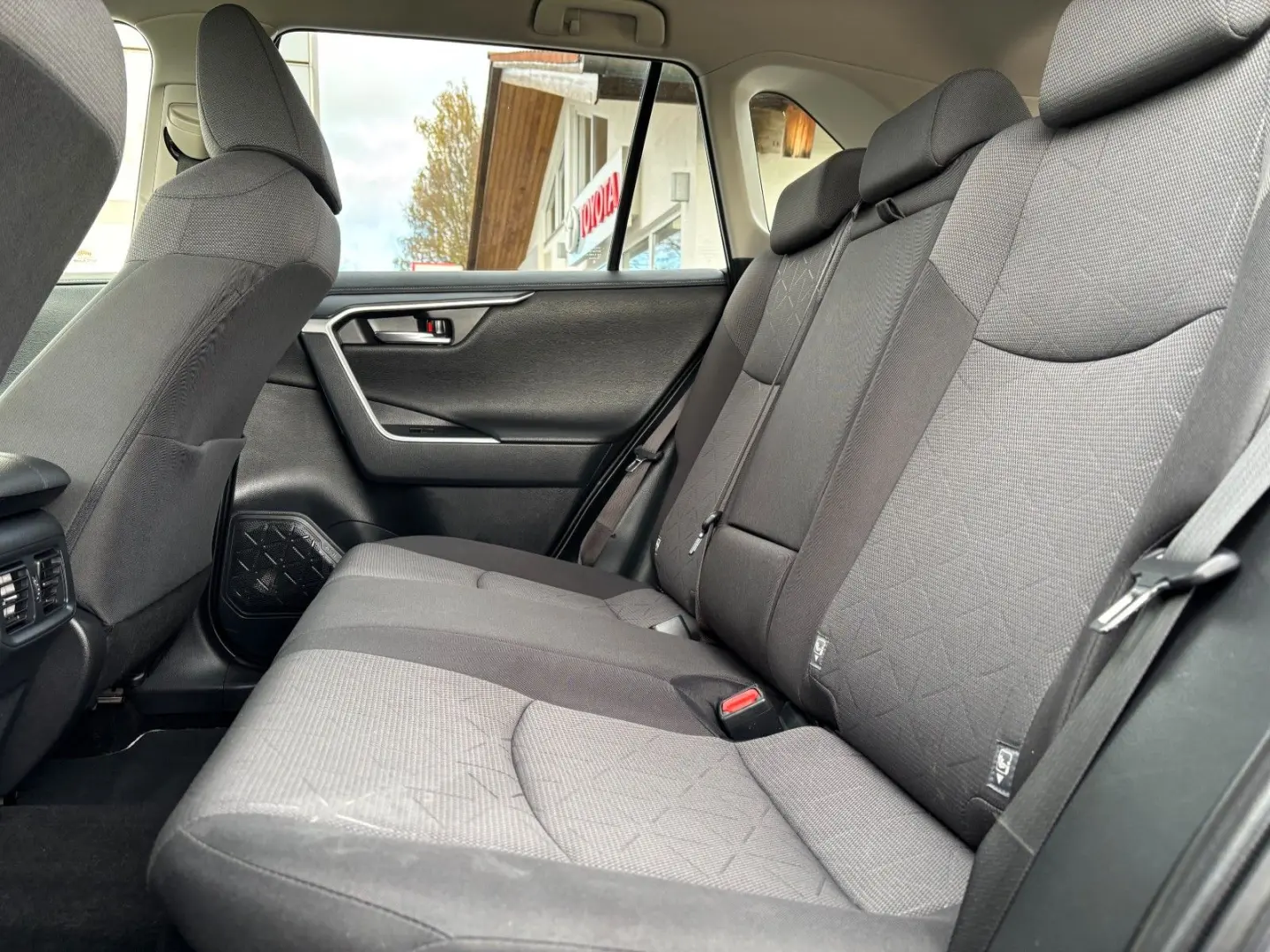 RAV4 Hybrid Team D  Kamera LED