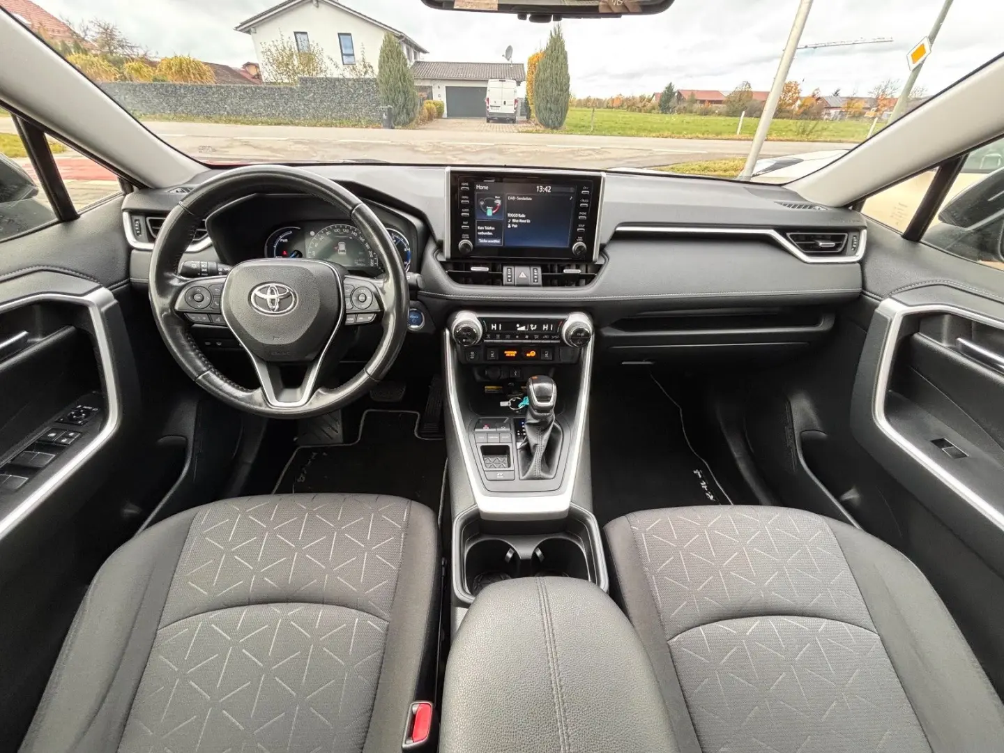 RAV4 Hybrid Team D  Kamera LED