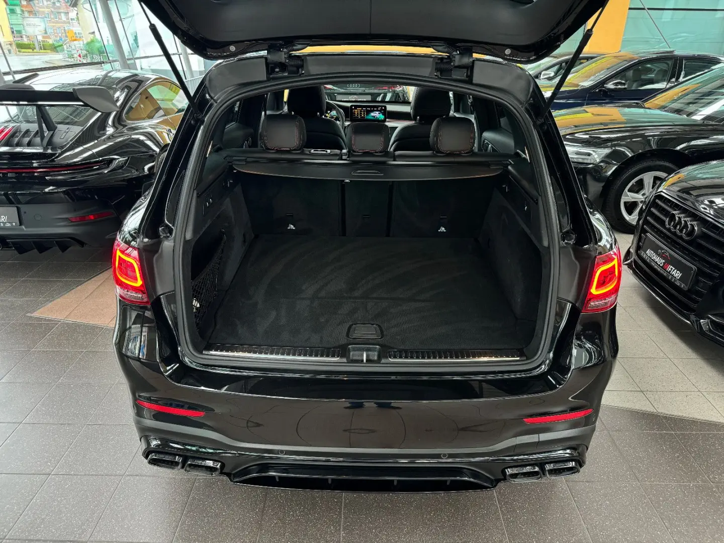 GLC 63 AMG S Aerodynamik Kit HUD Keyless Pano360