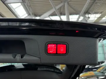 GLC 63 AMG S Aerodynamik Kit HUD Keyless Pano360