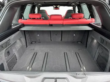 X5M Competition MY25 Pano B&W SportExh. Massage