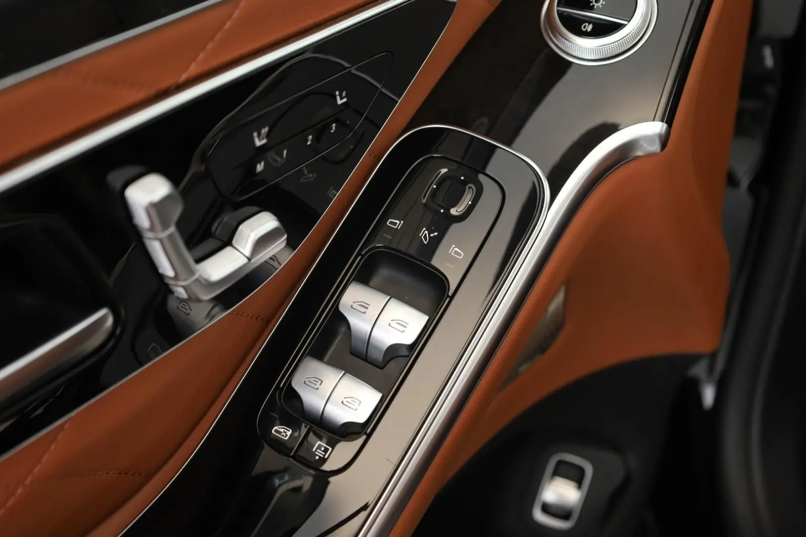 S 580 lang AMG DIGITAL Pano HUD HighEndFond 21