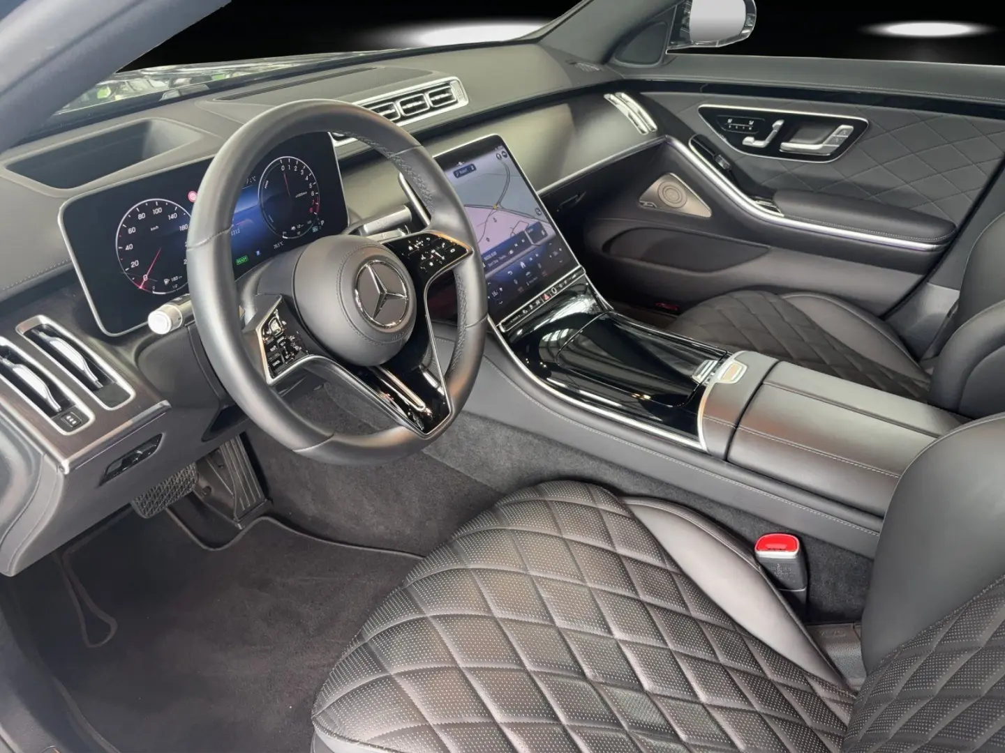 S 580e 4M L Exclusive FirstClass Chauffer FondTV