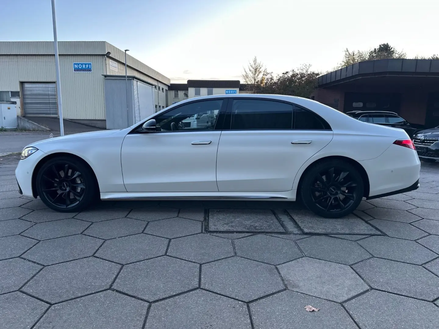 S 580 AMG 4Matic Lang Chauffeur Massage HUD