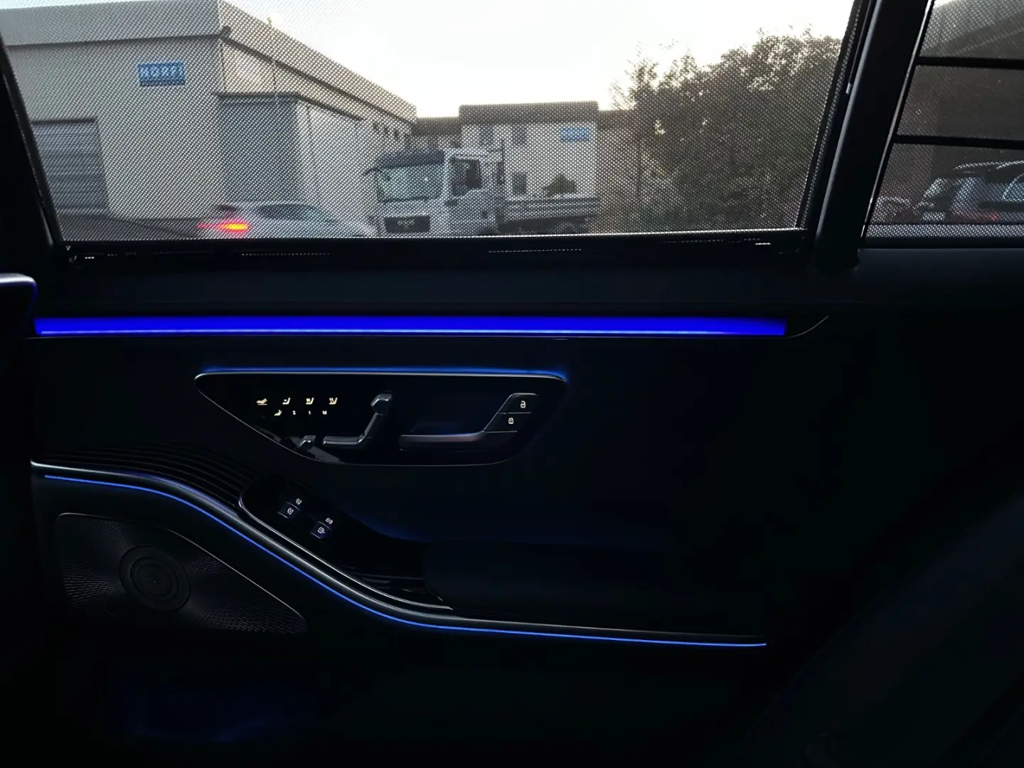 S 580 AMG 4Matic Lang Chauffeur Massage HUD