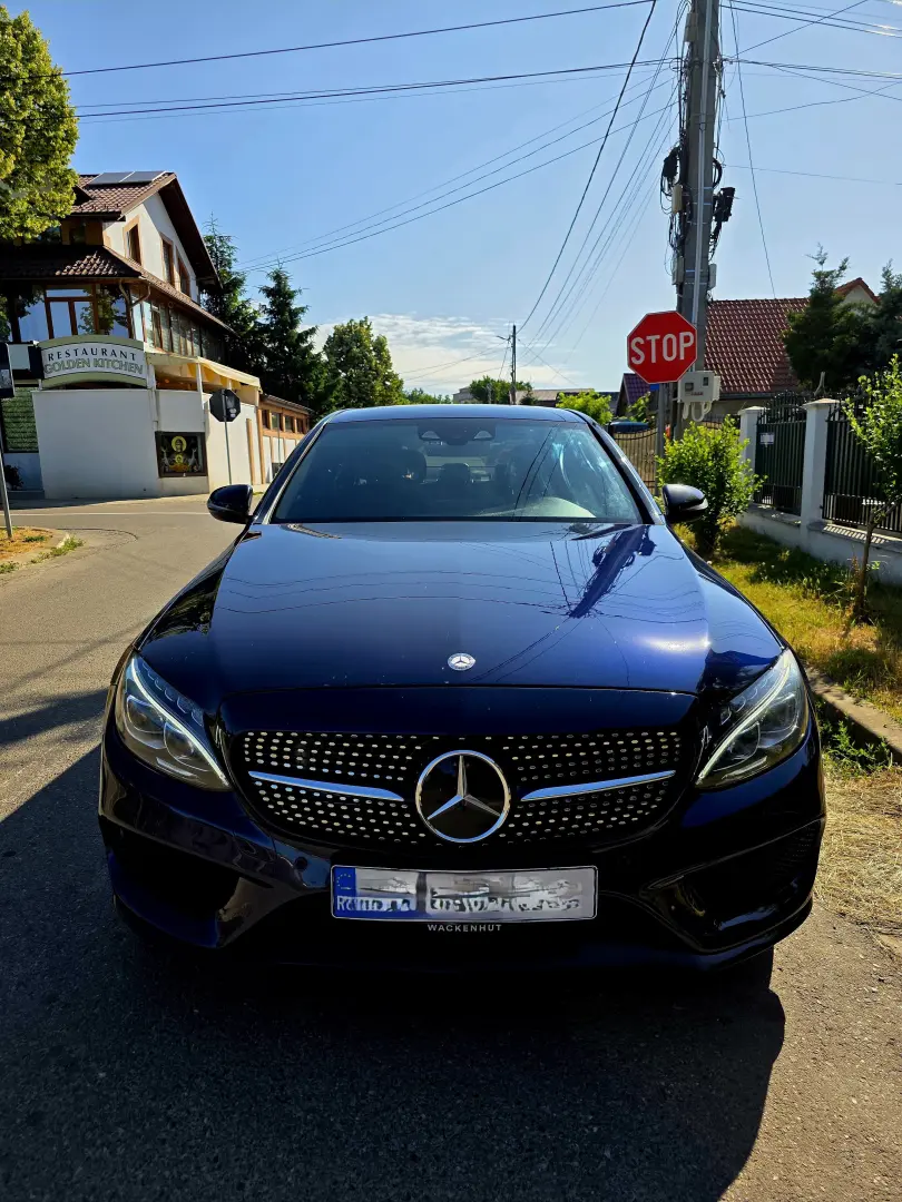 Mercedes-Benz C 400