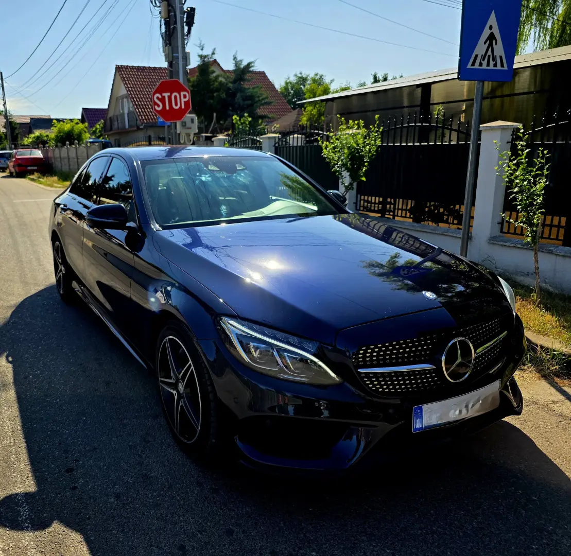 Mercedes-Benz C 400
