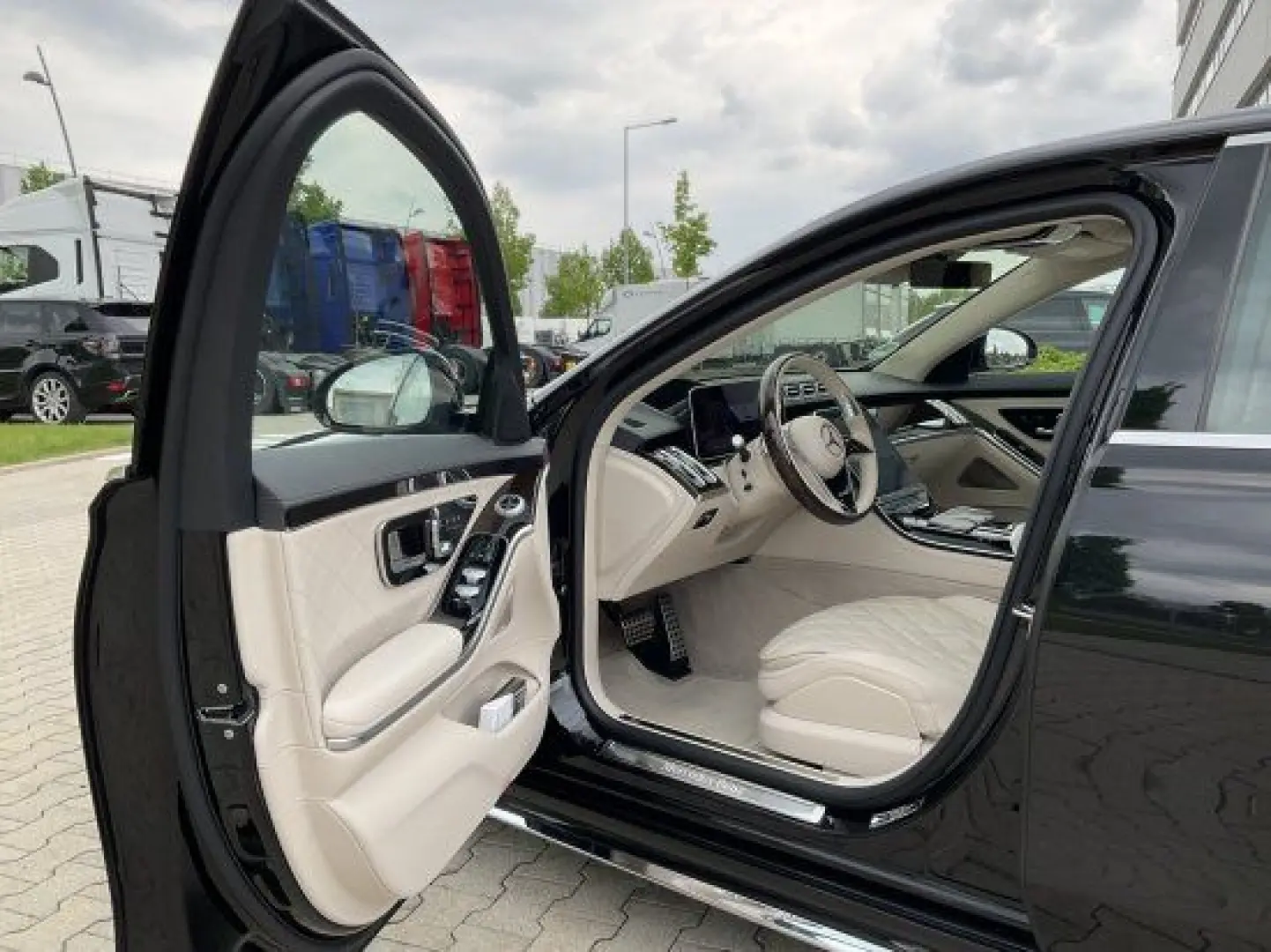 S 580 AMG Line  4Matic Limousine lang