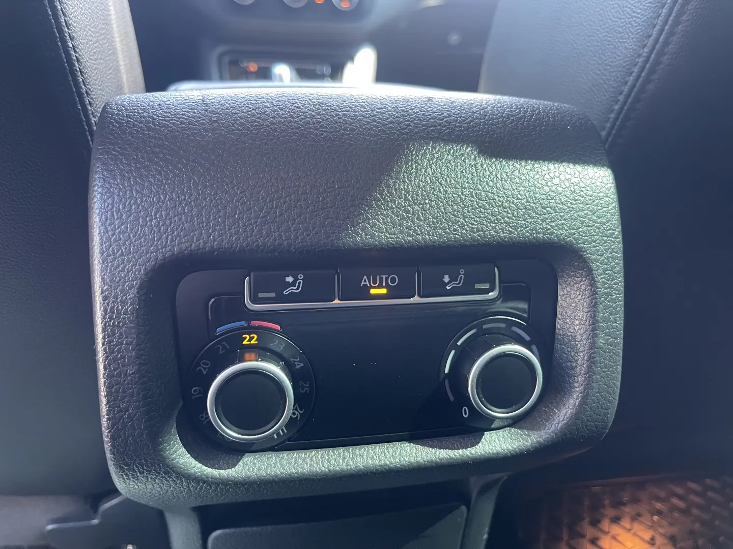 SHARAN 2.0TDI DSG 184 CP 7 LOCURI