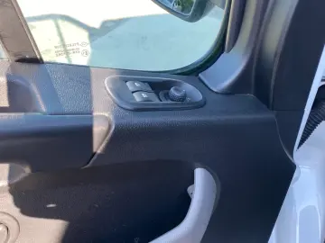 Opel Movano DCI145 L2H2