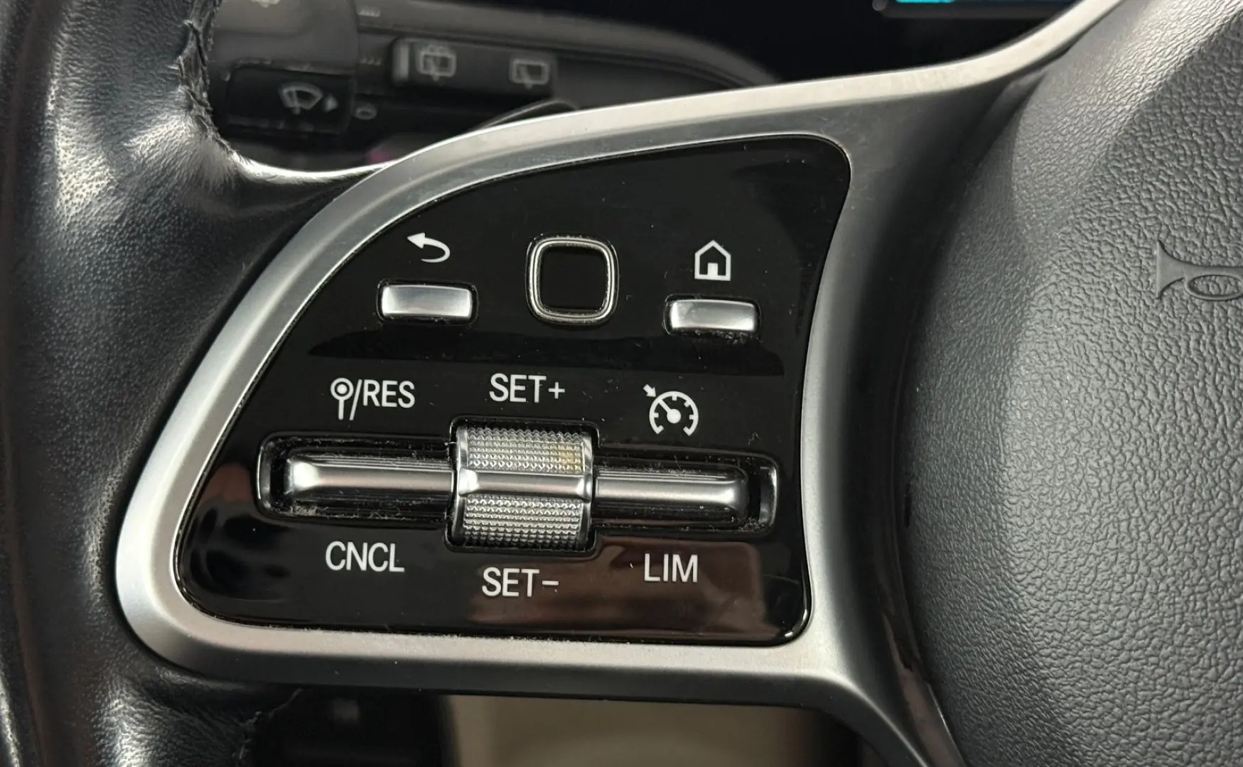 GLB 200 Progressive Kamera Pano LED AHK