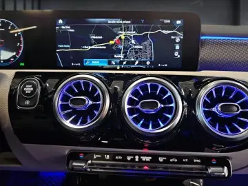 CLA 200 Coupé PROGRESSIVE PANO AMBIENTE KAMERA