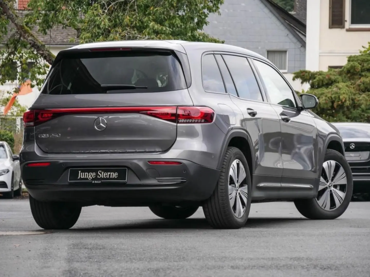 EQB 250 Progressive LED Night Kamera Shz Ambi 18