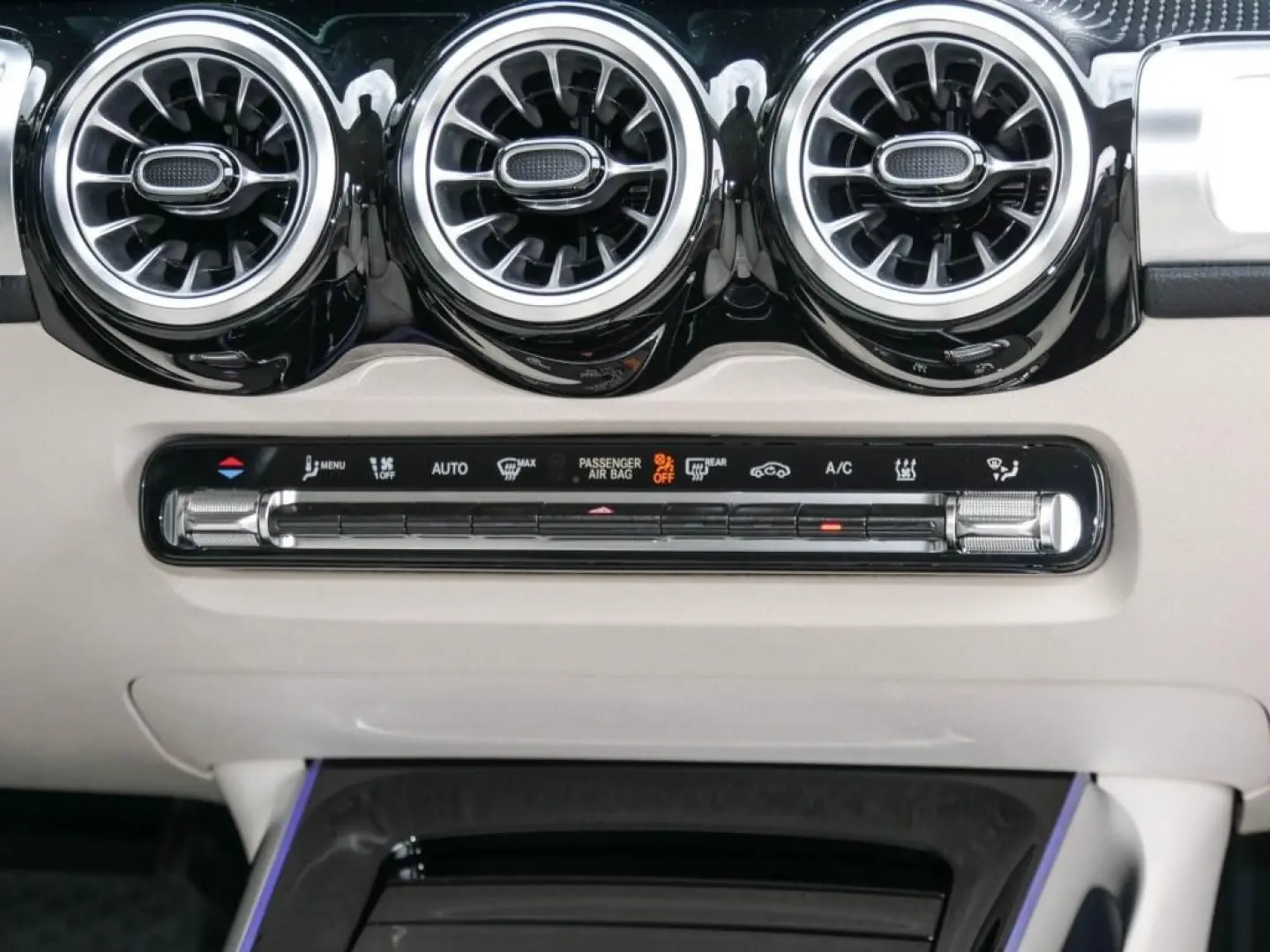 EQB 250 Progressive LED Night Kamera Shz Ambi 18