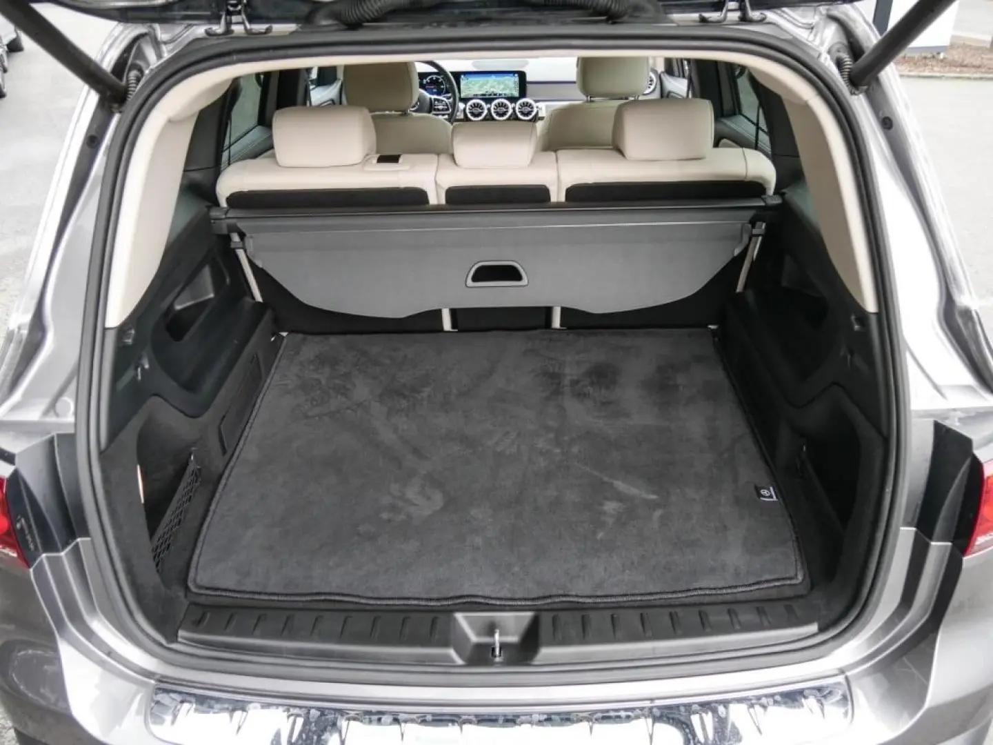 EQB 250 Progressive LED Night Kamera Shz Ambi 18