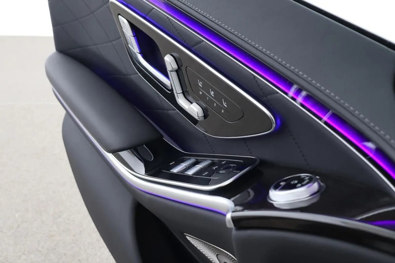 S 580 4M AMG Night Standhz Pano Massage HUD 360