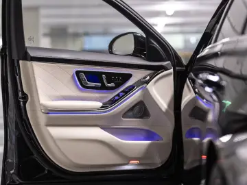 S 580 4M L DriveP First Chauff Execut Pano 3xTV