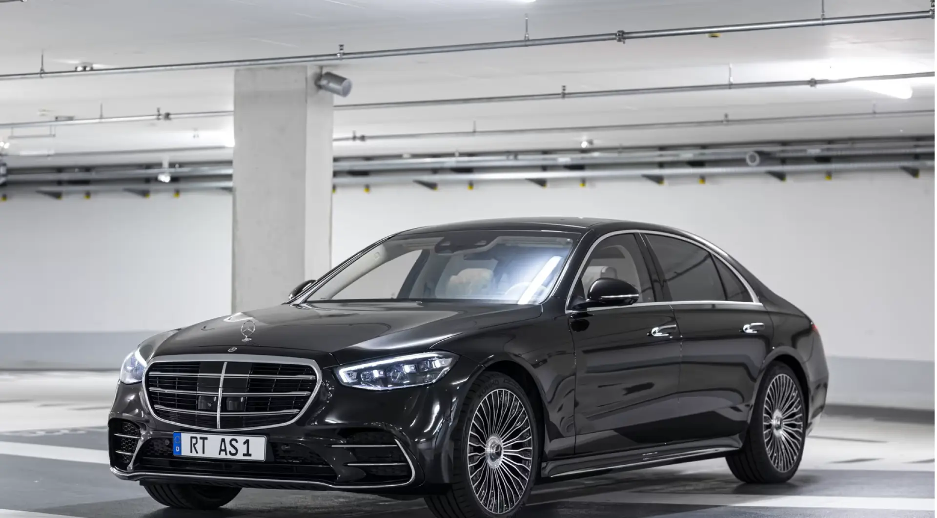 S 580 4M L DriveP First Chauff Execut Pano 3xTV