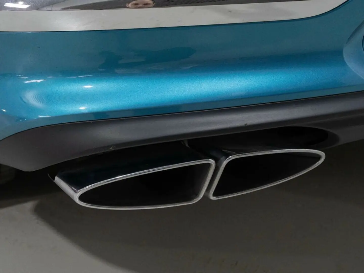 Bentayga Azure Hybrid