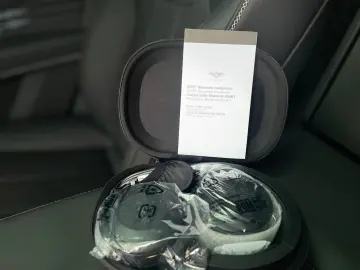 Bentayga EWB 4.0 Mulliner  - Naim Pano