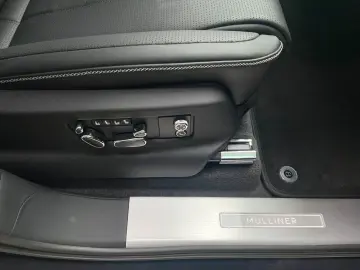 Bentayga EWB 4.0 Mulliner  - Naim Pano