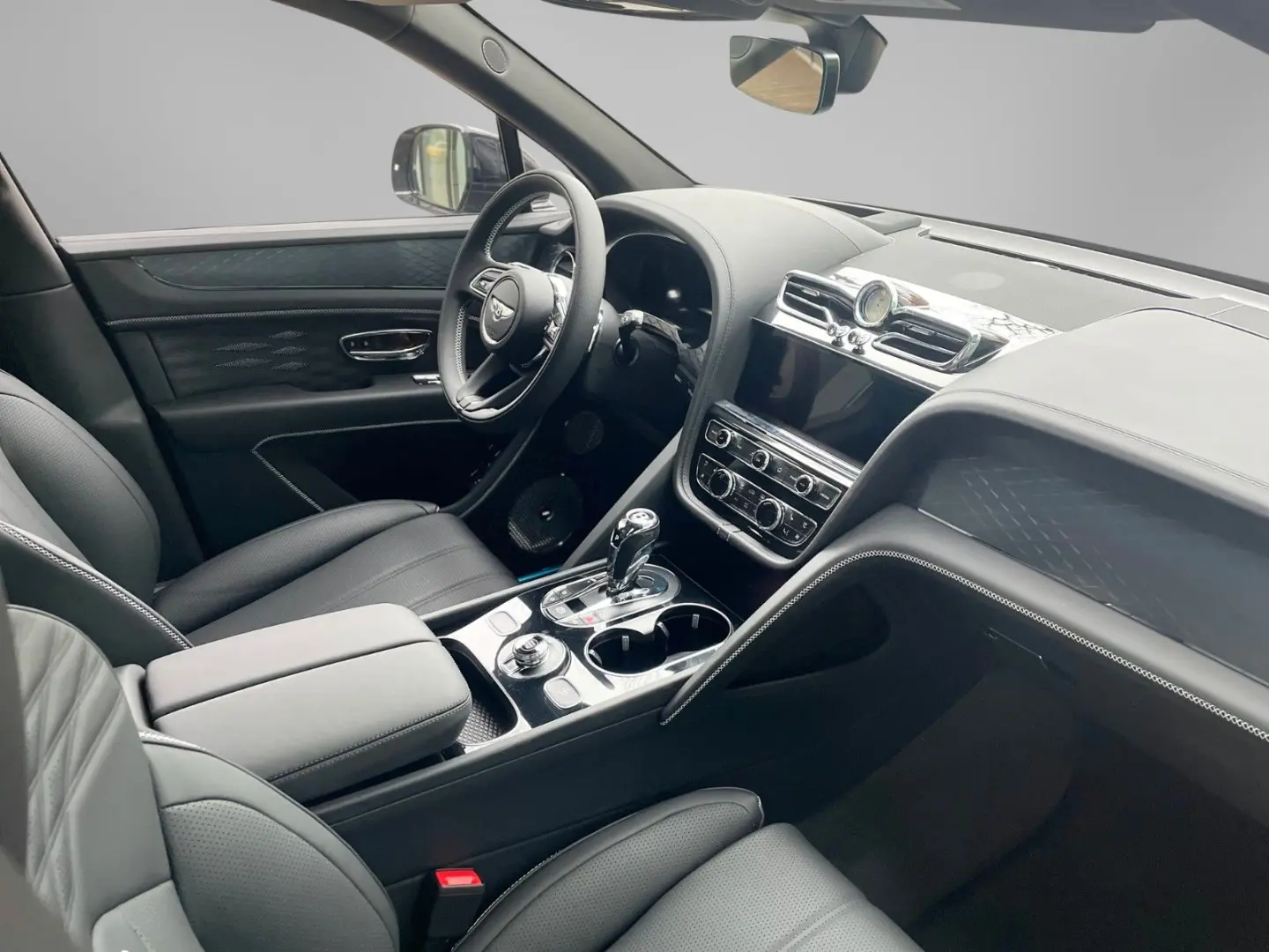 Bentayga EWB 4.0 Mulliner  - Naim Pano