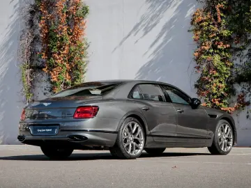 Bentley Flying Spur S V6 Hybrid 550hp