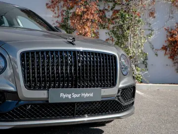 Bentley Flying Spur S V6 Hybrid 550hp