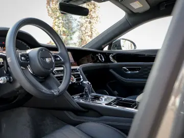 Bentley Flying Spur S V6 Hybrid 550hp