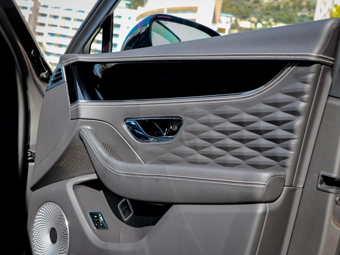 Bentley Flying Spur S V6 Hybrid 550hp