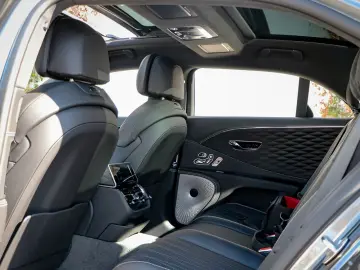 Bentley Flying Spur S V6 Hybrid 550hp