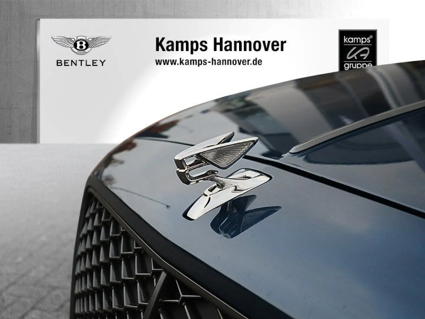 Flying Spur Speed V8 Hybrid  Rotating RSE