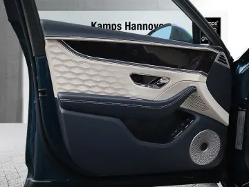 Flying Spur Speed V8 Hybrid  Rotating RSE