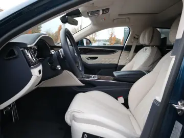 Flying Spur Speed V8 Hybrid  Rotating RSE