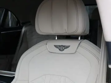 Flying Spur Speed V8 Hybrid  Rotating RSE