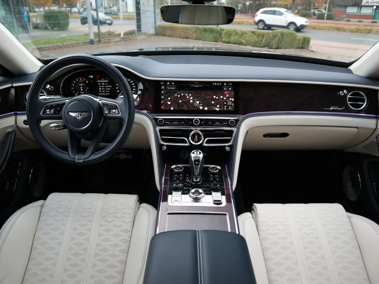 Flying Spur Speed V8 Hybrid  Rotating RSE