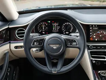 Flying Spur Speed V8 Hybrid  Rotating RSE