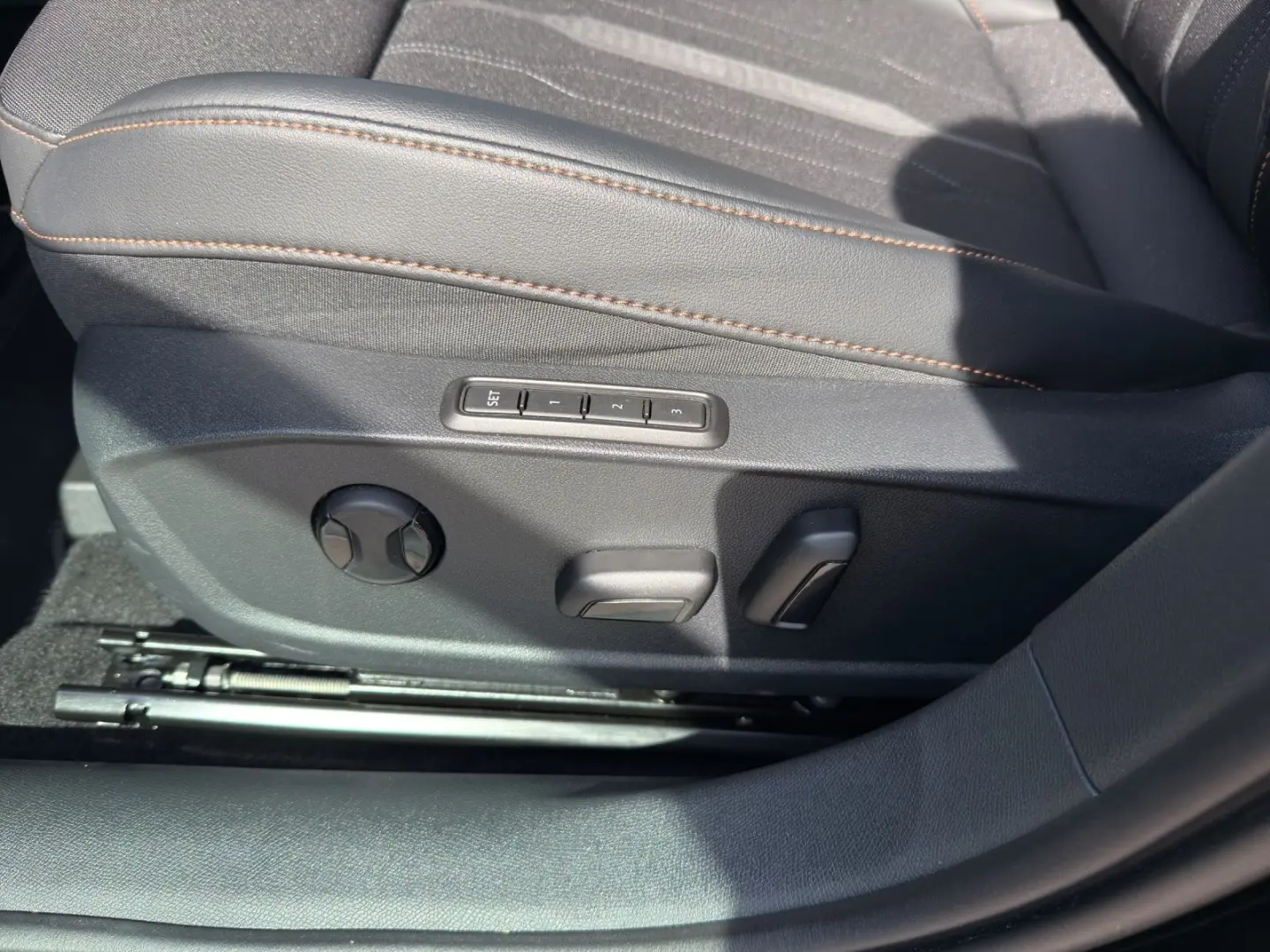 Formentor 1.5 TSI ACC AHK AUT Navi Sportp. LED