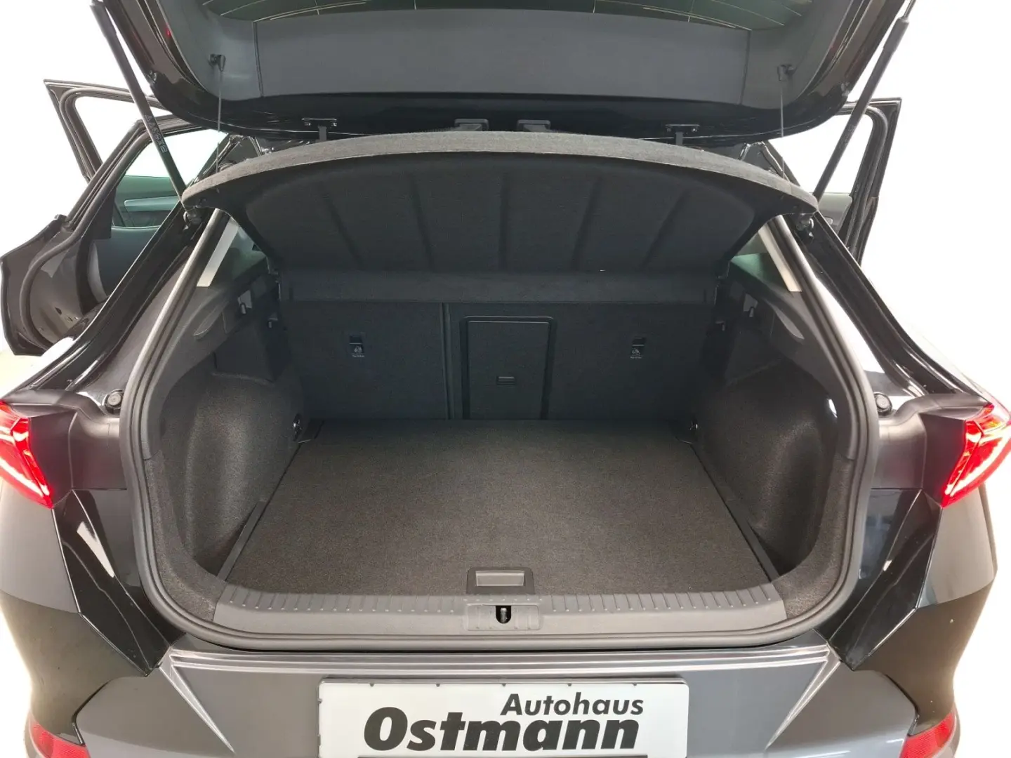 Formentor 1.5 TSI ACC Navi SHZ LED KeyLess PDC