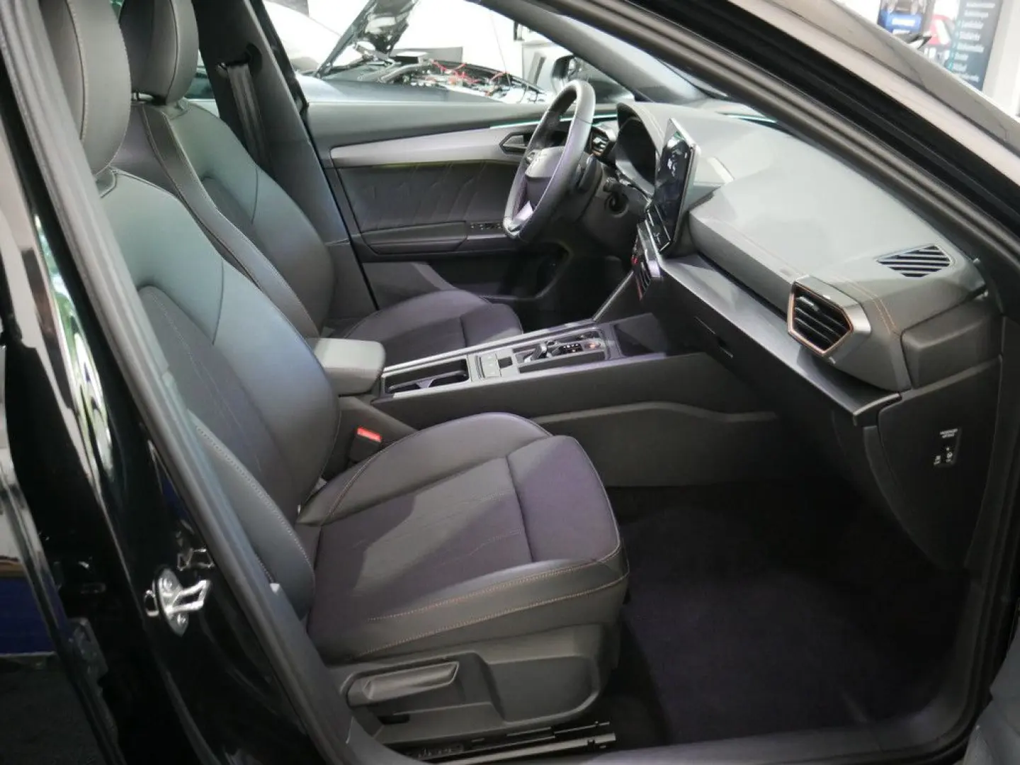 Formentor 1.5 TSI DSG KAMERA NAVI AHK ACC LED