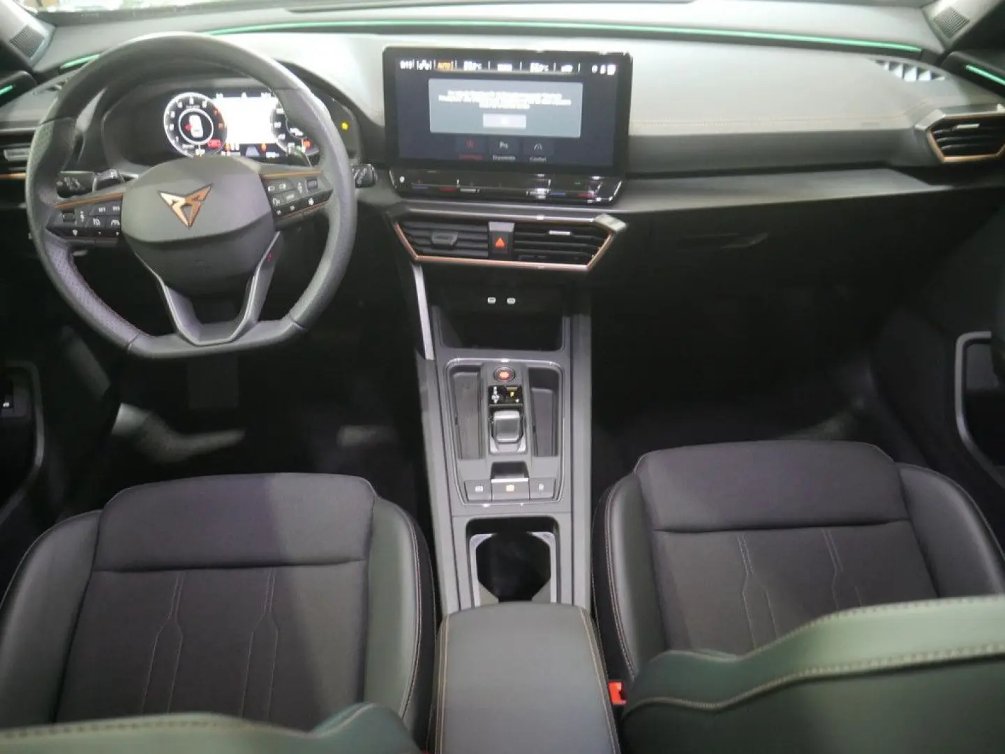 Formentor 1.5 TSI DSG KAMERA NAVI AHK ACC LED