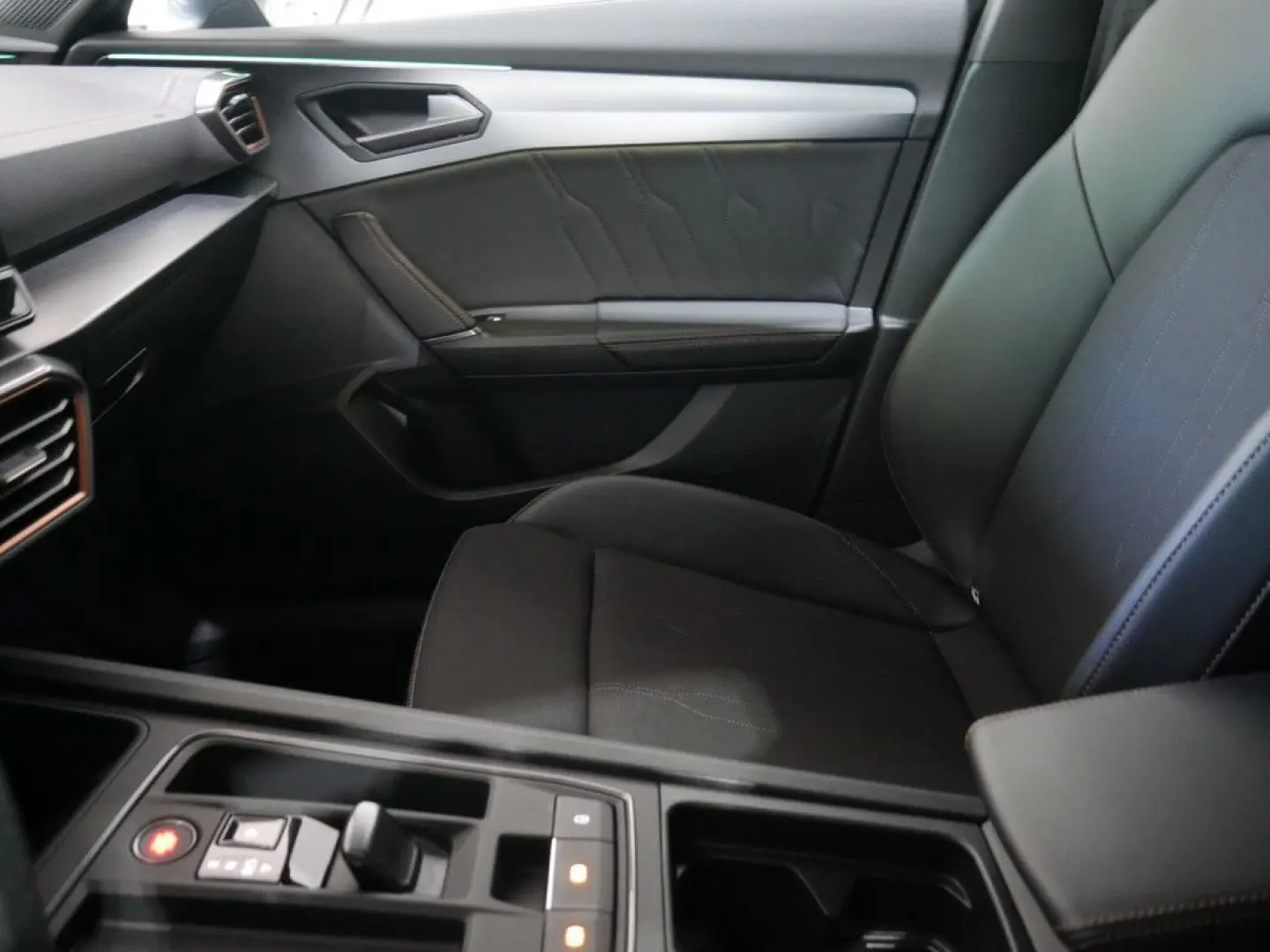 Formentor 1.5 TSI DSG KAMERA NAVI AHK ACC LED