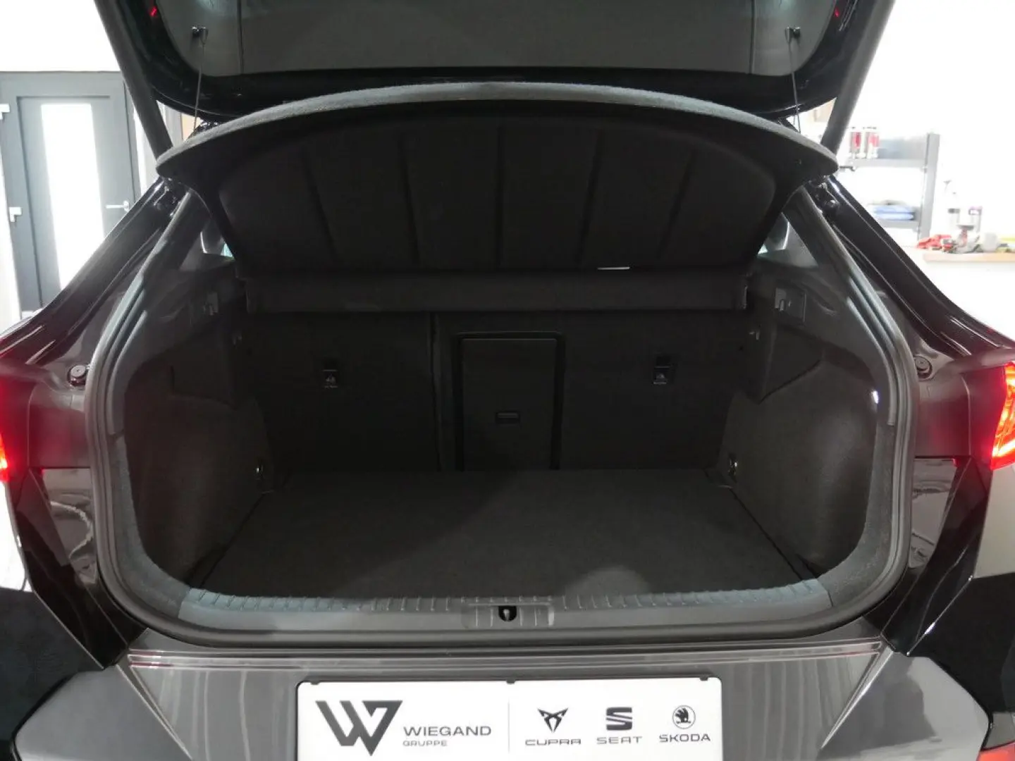 Formentor 1.5 TSI DSG KAMERA NAVI AHK ACC LED