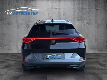 Formentor 1.5 TSI DSG NAVI APPLE ACC KAMERA LANE