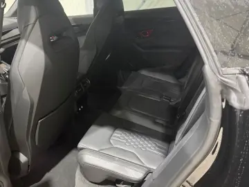 Urus 4.0 V8 PHEV SE - FAST VOLL