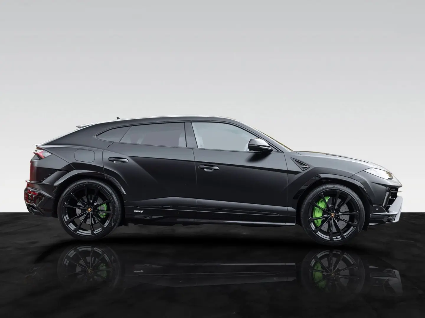 Urus S   Matt PPF   Park Assistance Pack