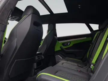 Urus S   Matt PPF   Park Assistance Pack