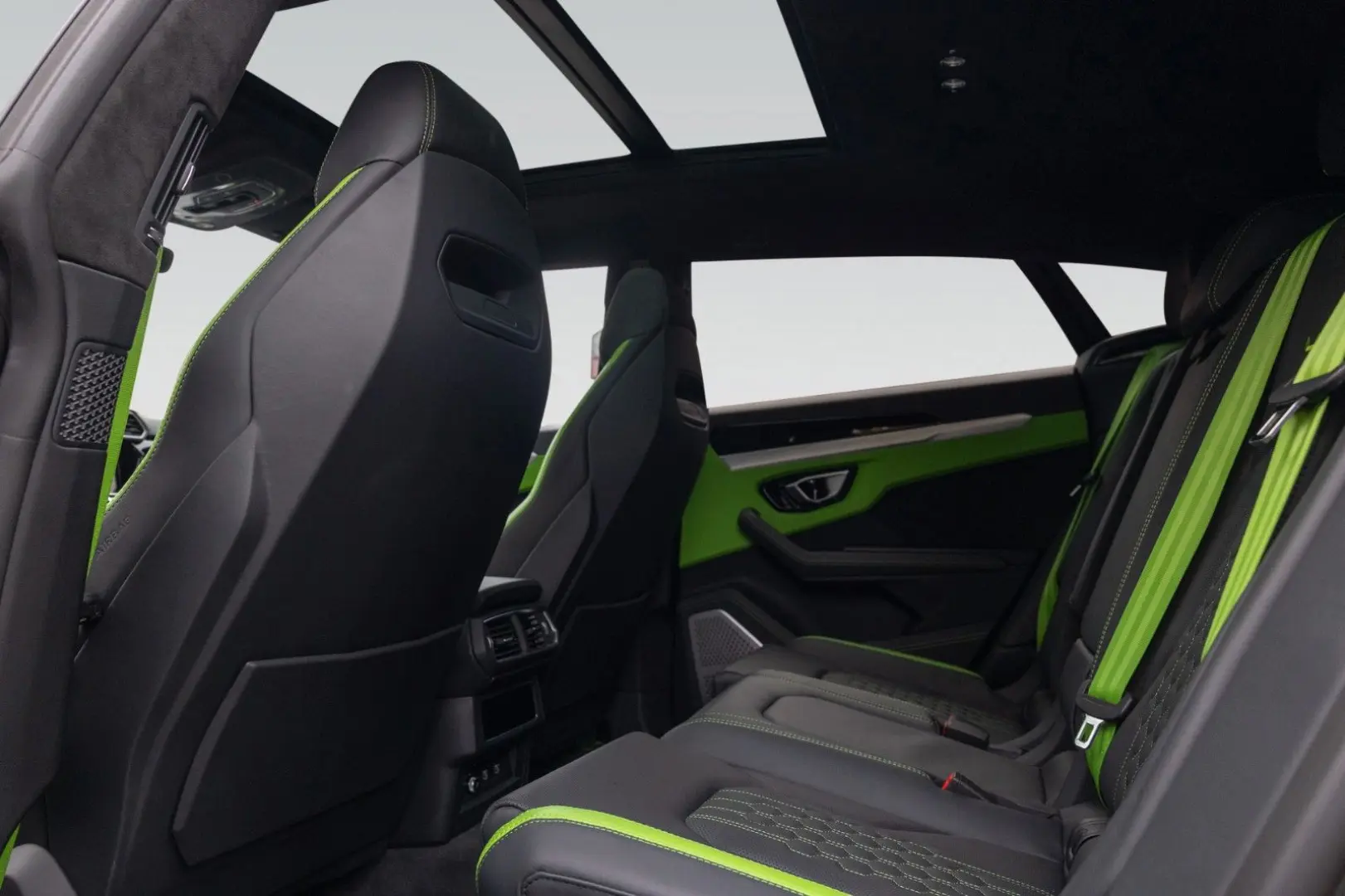 Urus S   Matt PPF   Park Assistance Pack