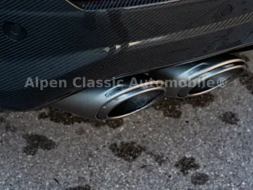 Urus Performante Massage  Panorama  B&O