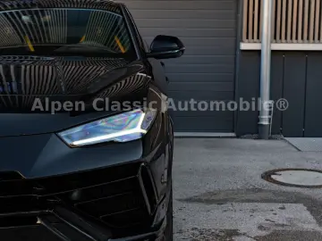 Urus Performante Massage  Panorama  B&O